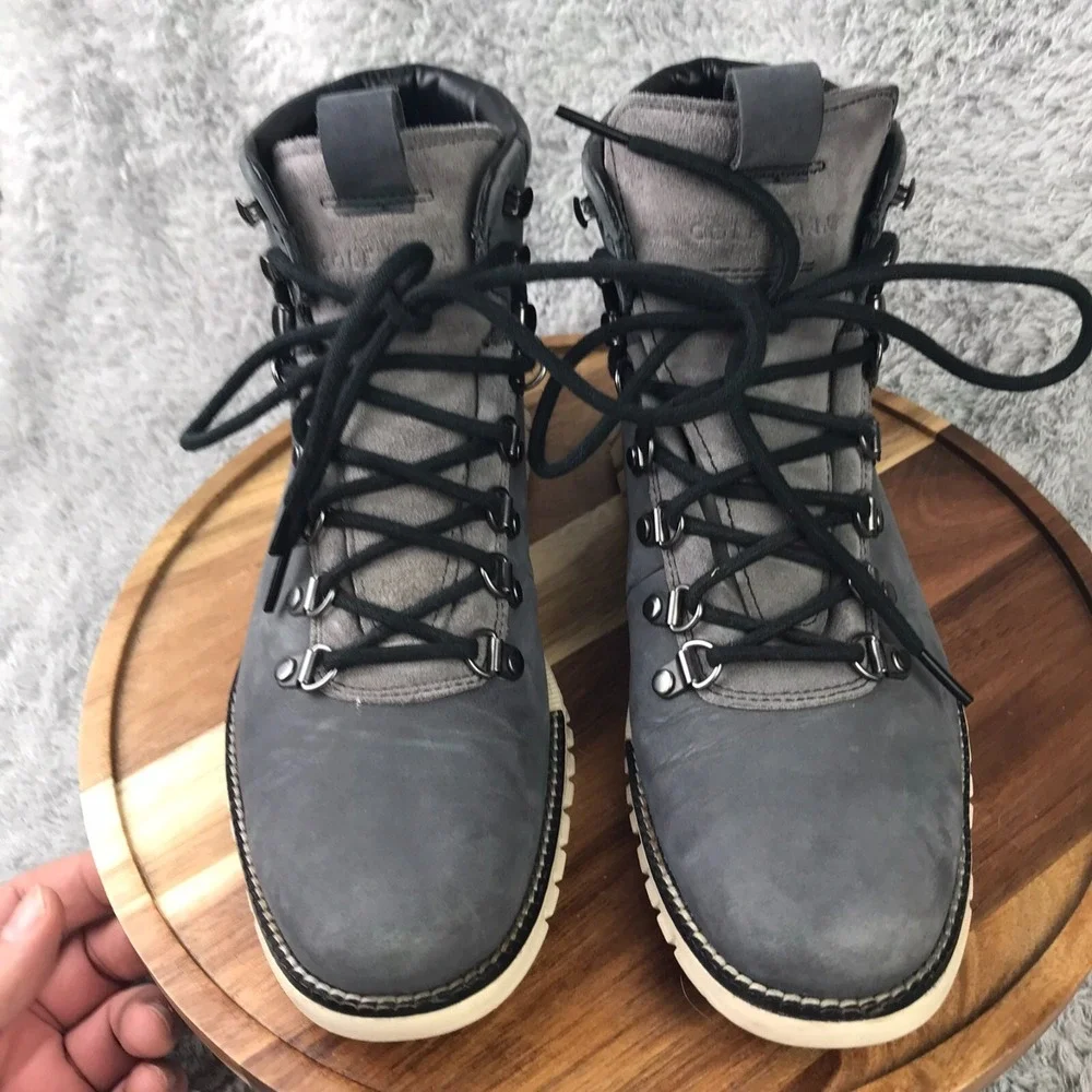 Cole Haan ZeroGrand Chukka Boots Mens 7.5M Gray Suede Water Resistant‎ Hiking